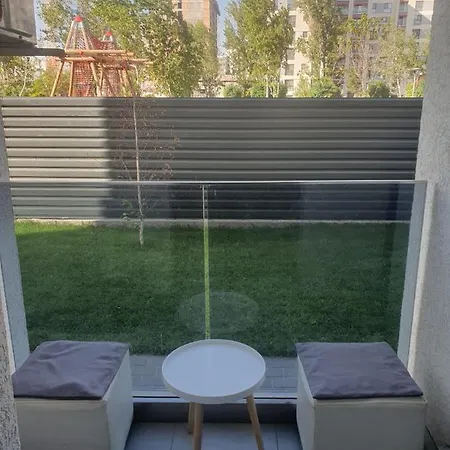 Manhattan In * 布加勒斯特